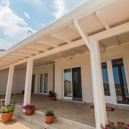 Edone Bed & Breakfast Maruggio Luaran gambar